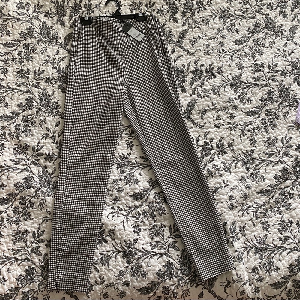 Dynamite gingham pant with side zipper - size S